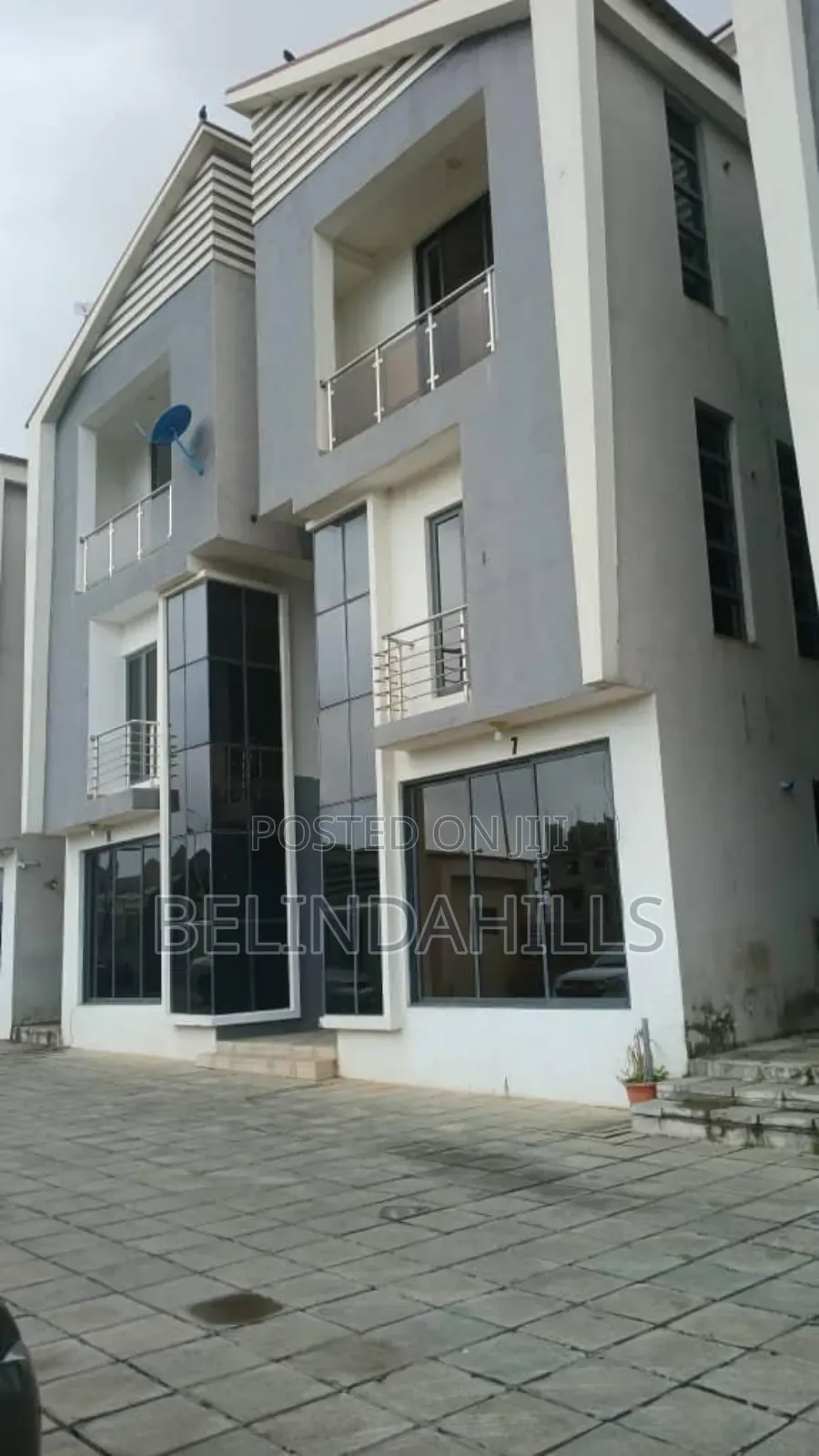 4bdrm Townhouse/Terrace in Jabi for sale in Jabi