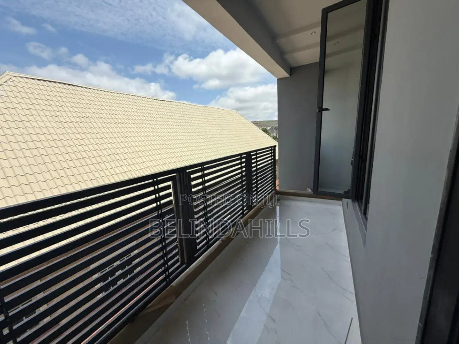 4bdrm Townhouse/Terrace in Apo Resettlement for sale in Apo Resettlement