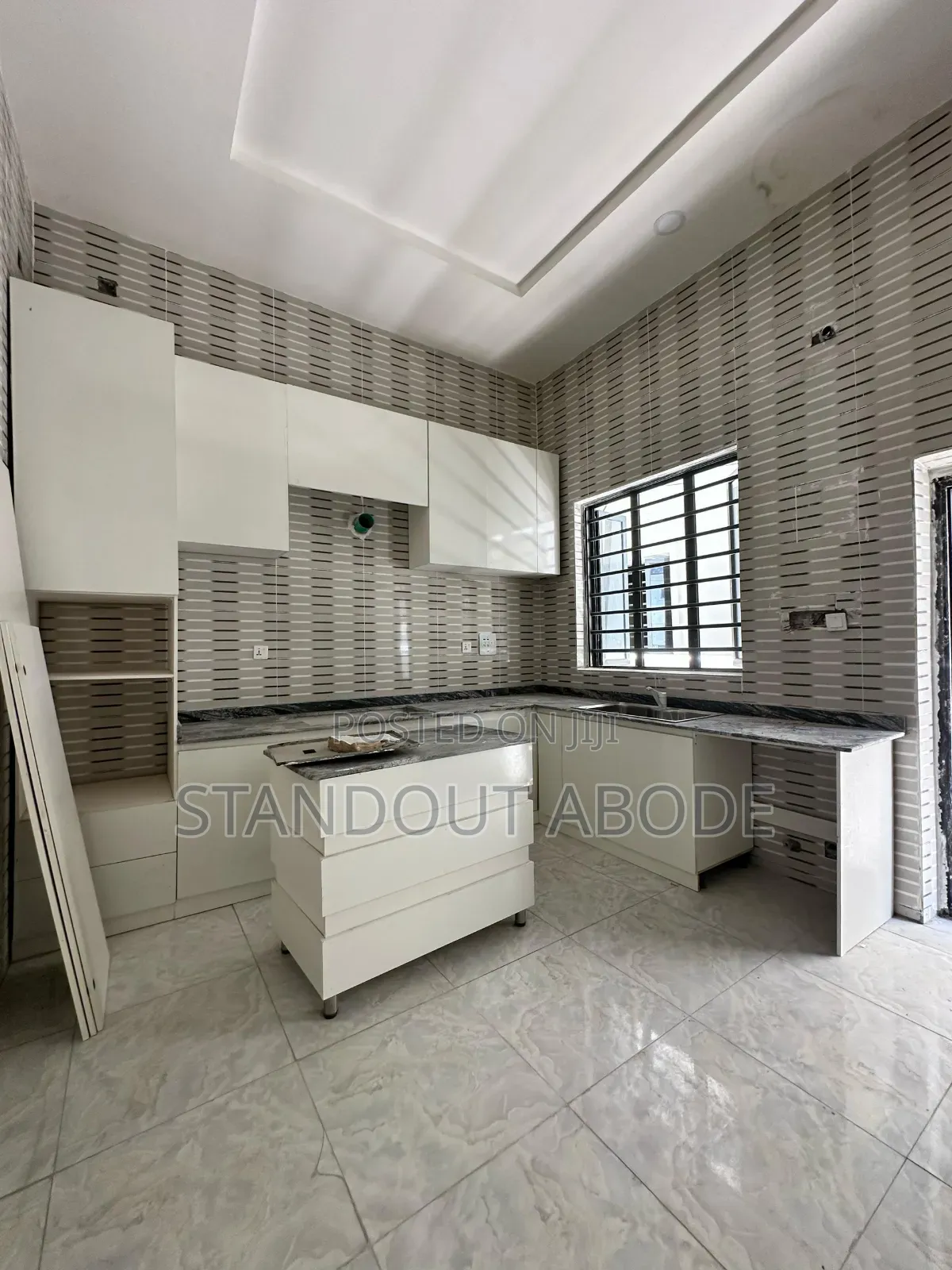 3bdrm Duplex in Inside An Estate, Ikota for sale in Ikota