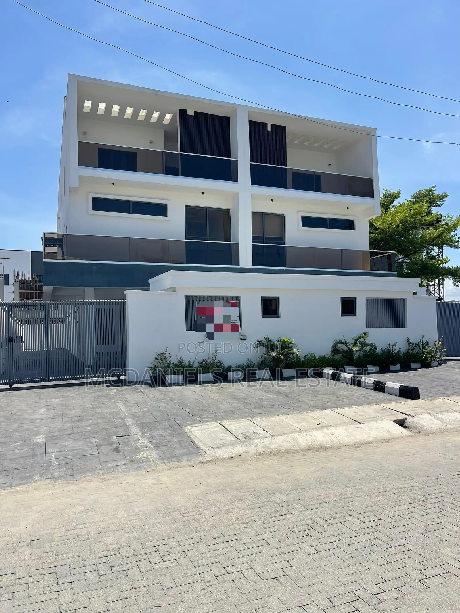 Furnished 5bdrm Duplex in Lekki Phase 1 for sale in Lekki Phase 1