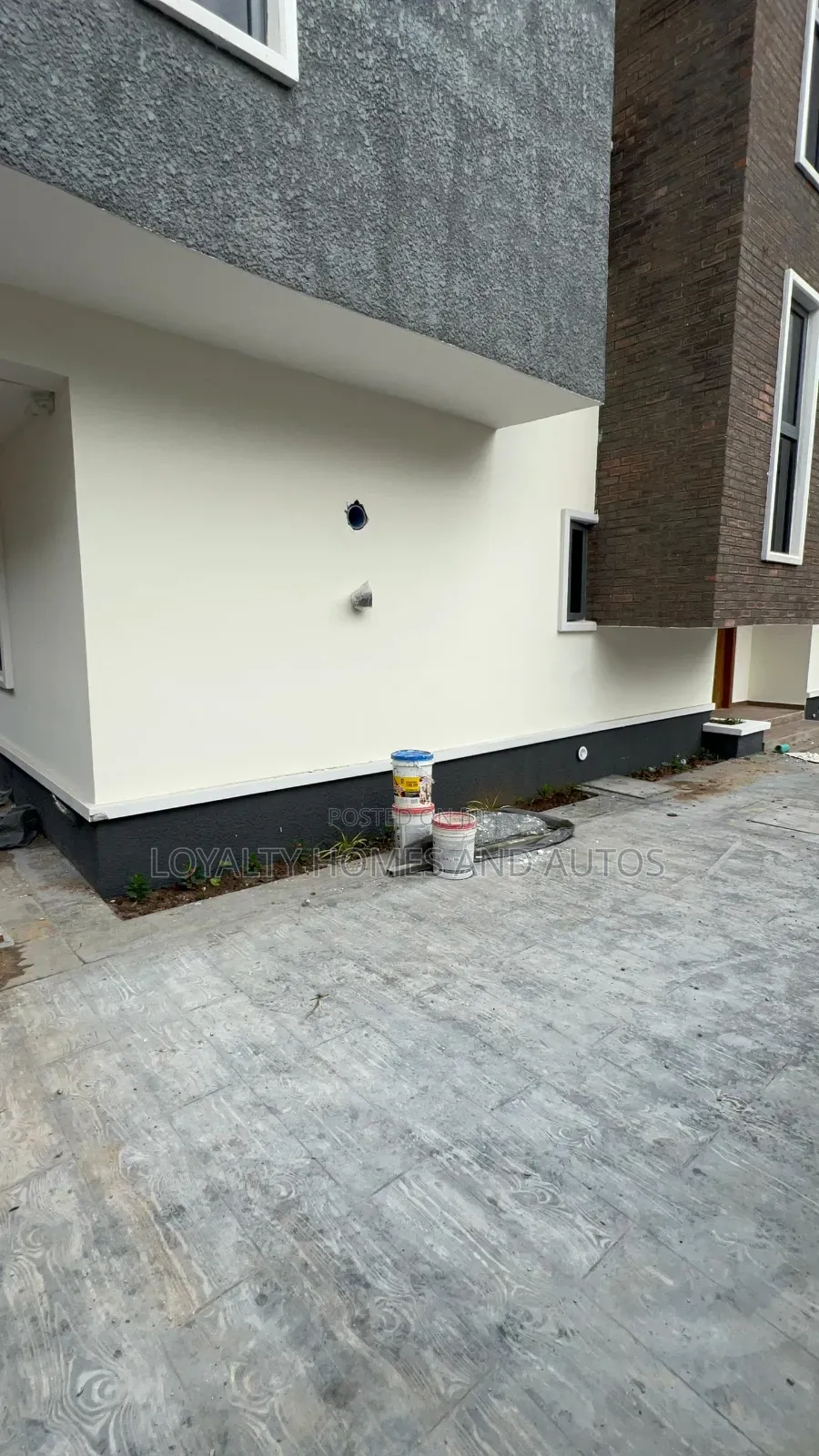 5bdrm Duplex in Adeniyi Jones Ikeja for sale in Adeniyi Jones
