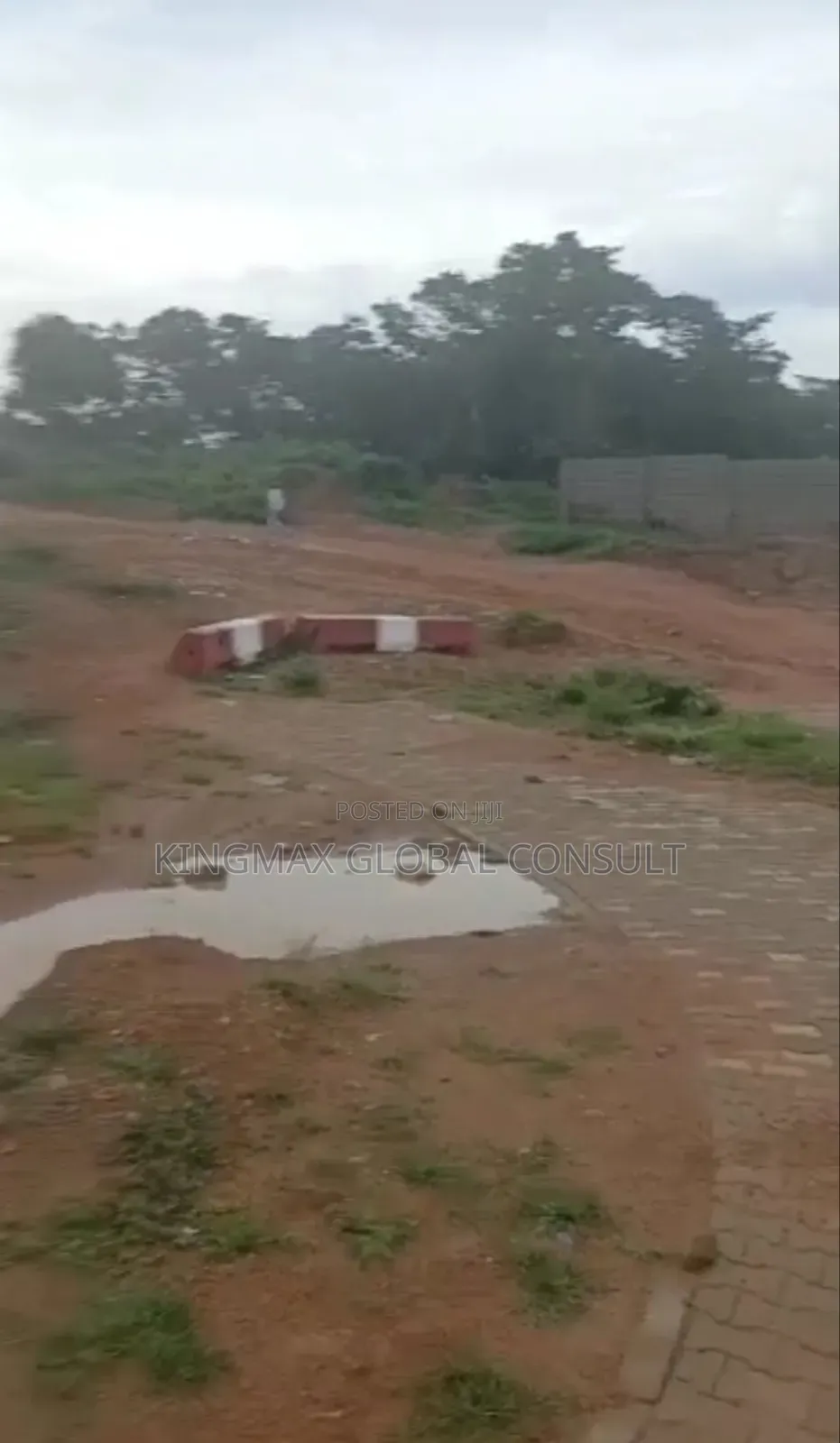 Land for Sale: Direct Brief  This Is 4000sqm Commercial Plot in Life Camp