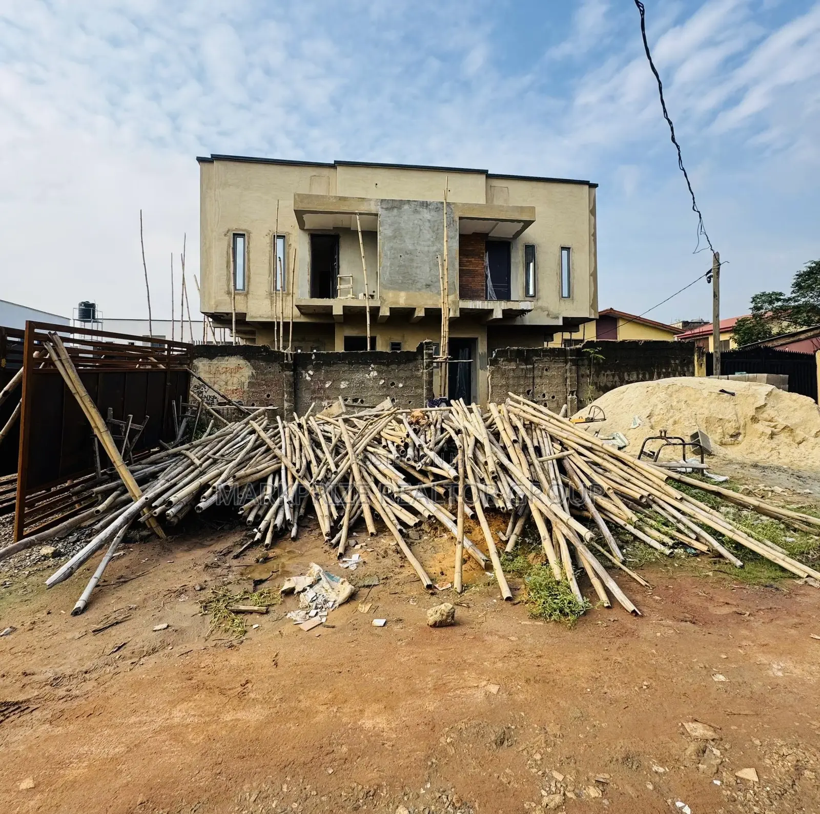 3bdrm Duplex in Oko Oba Agege Lagos for sale in New Oko Oba