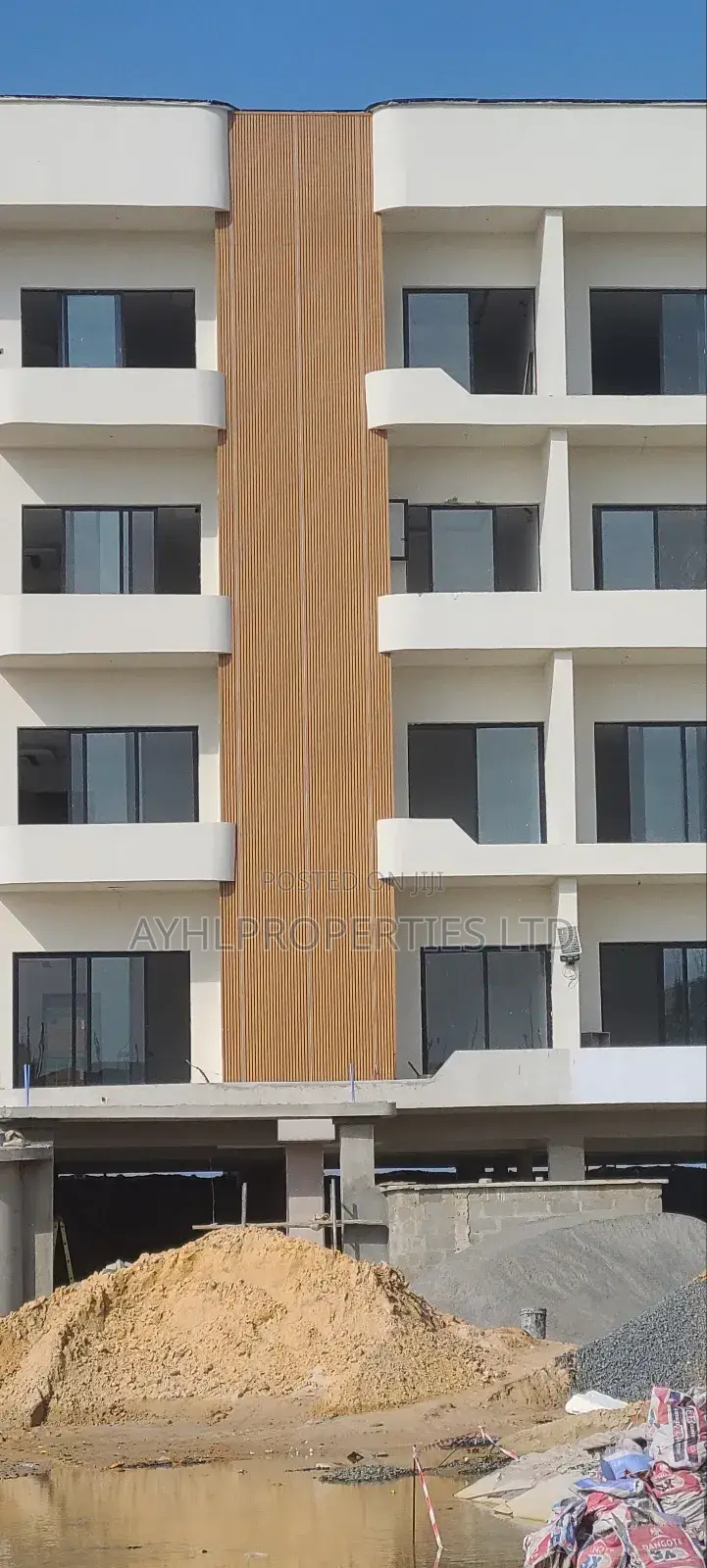 2bdrm Block of Flats in Lekki Phase 1 for sale in Lekki Phase 1