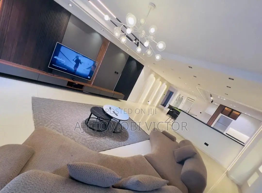 Waterfront Luxury 3bedroom Apartment in Lekki Phase 1