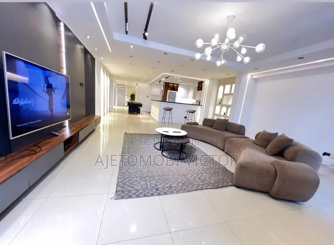 Waterfront Luxury 3bedroom Apartment in Lekki Phase 1