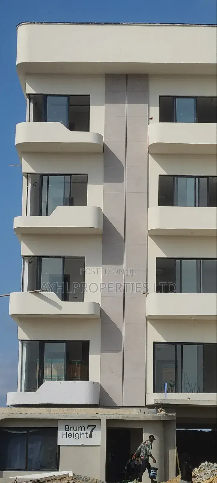 2bdrm Block of Flats in Lekki Phase 1 for sale in Lekki Phase 1