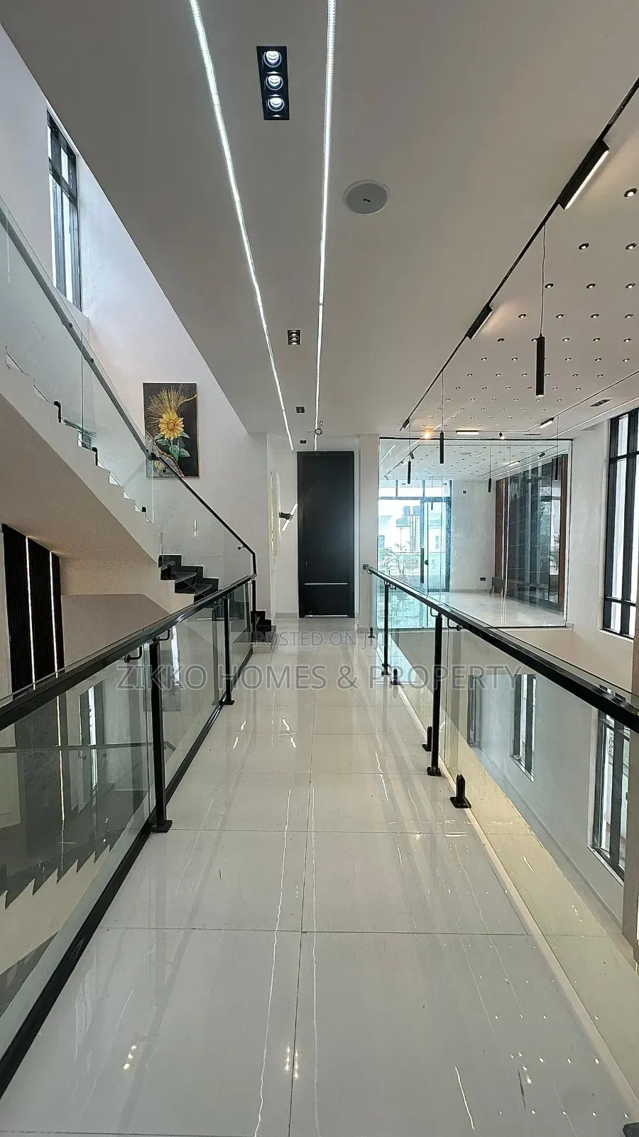 6bdrm Duplex in Chevron Drive, Lekki for sale in Lekki
