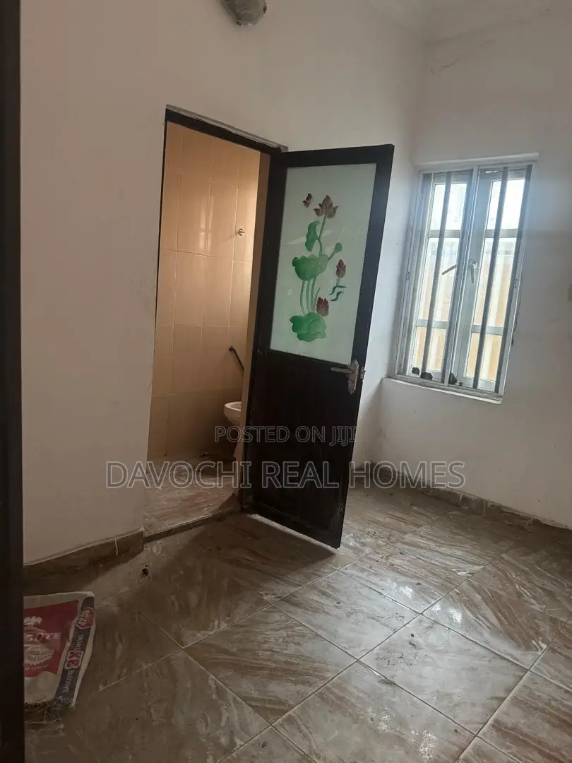 5bdrm Duplex in Ajah for rent in Ado / Ajah