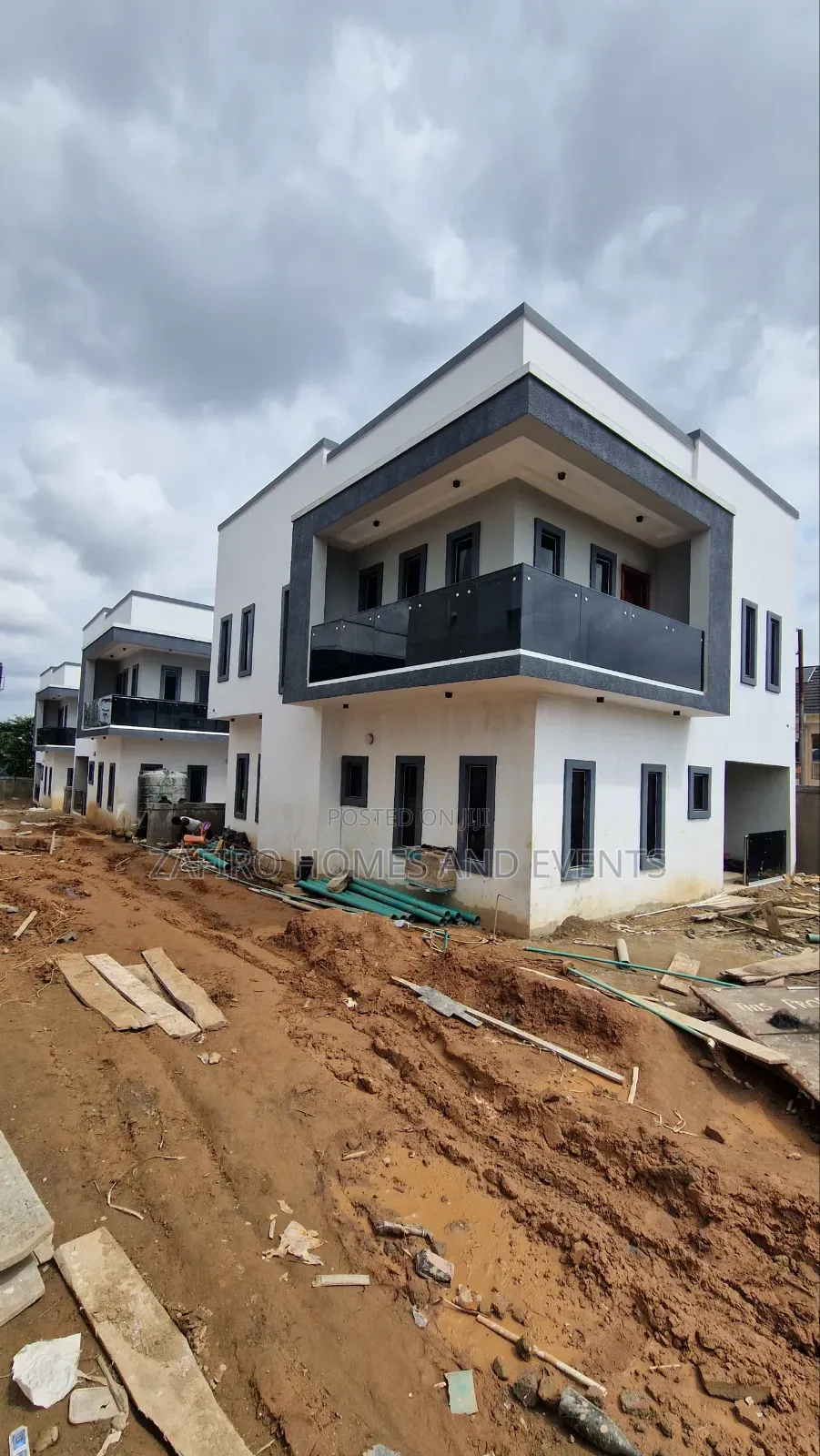 4bdrm Duplex In Baale Akintayo, For Sale in Ibadan