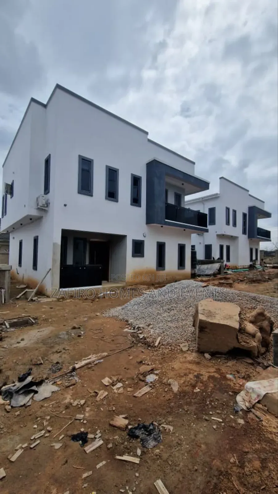 4bdrm Duplex In Baale Akintayo, For Sale in Ibadan
