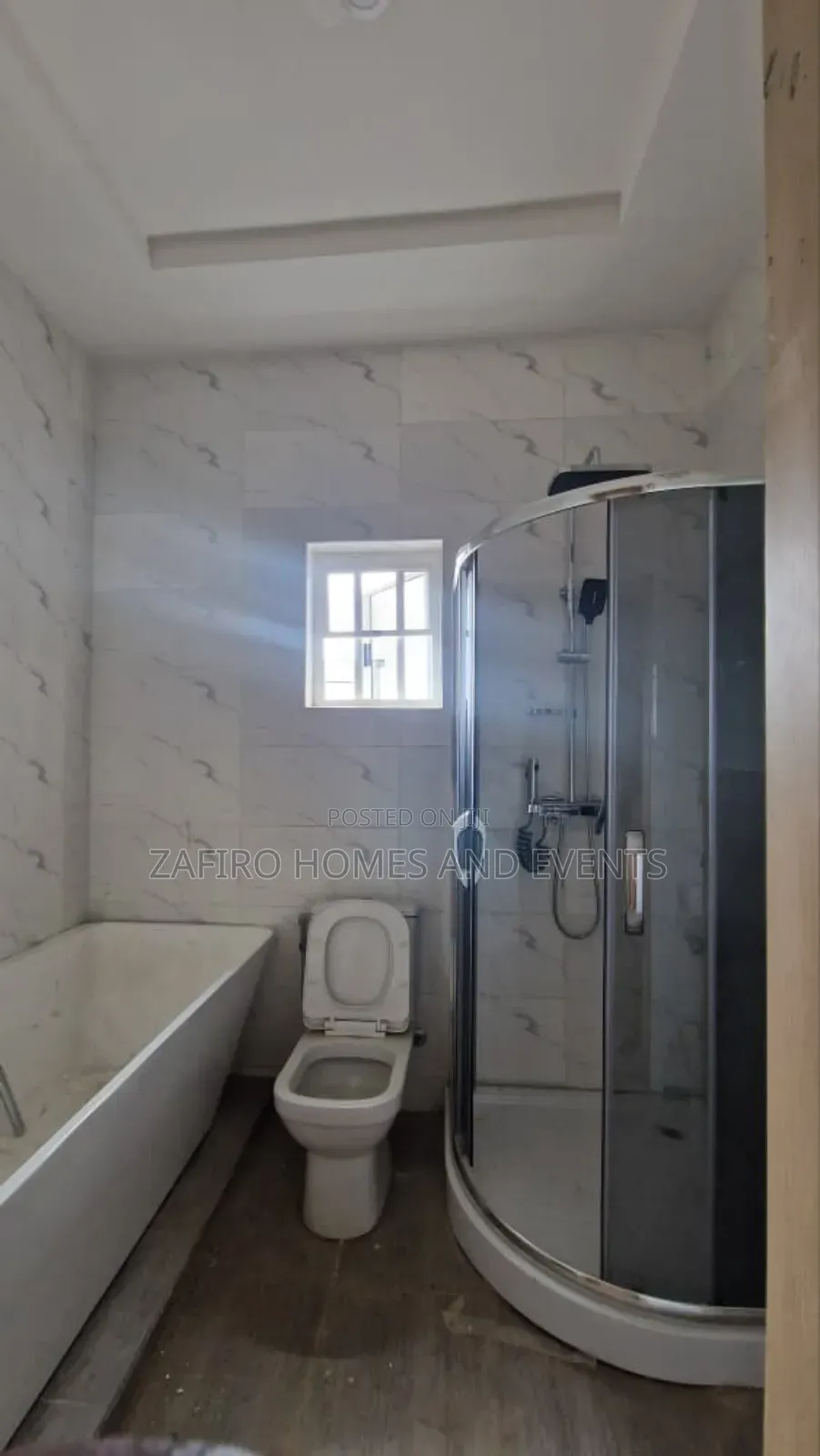 4bdrm Duplex In Baale Akintayo, For Sale in Ibadan