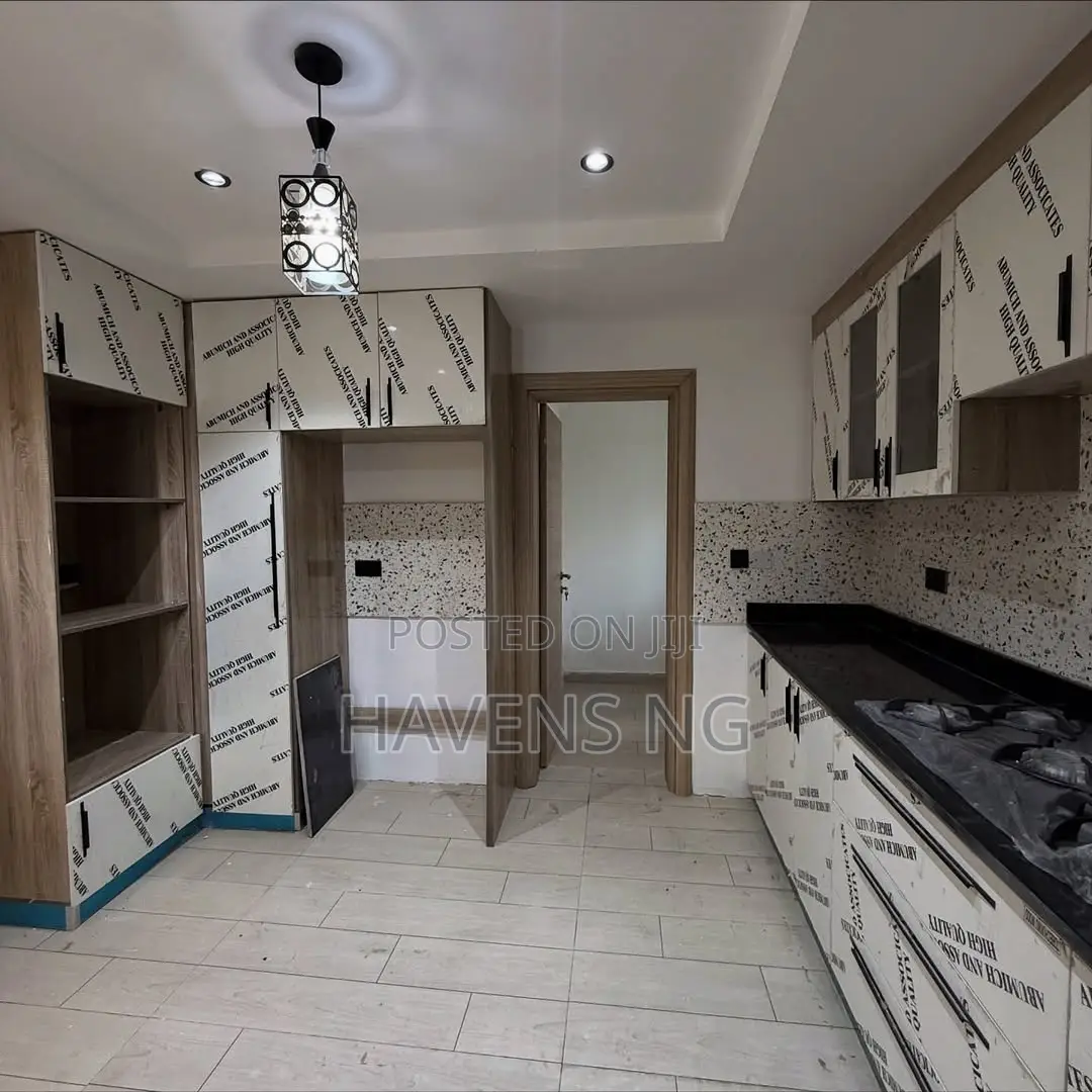 4bdrm Duplex in Jabi for sale in Jabi