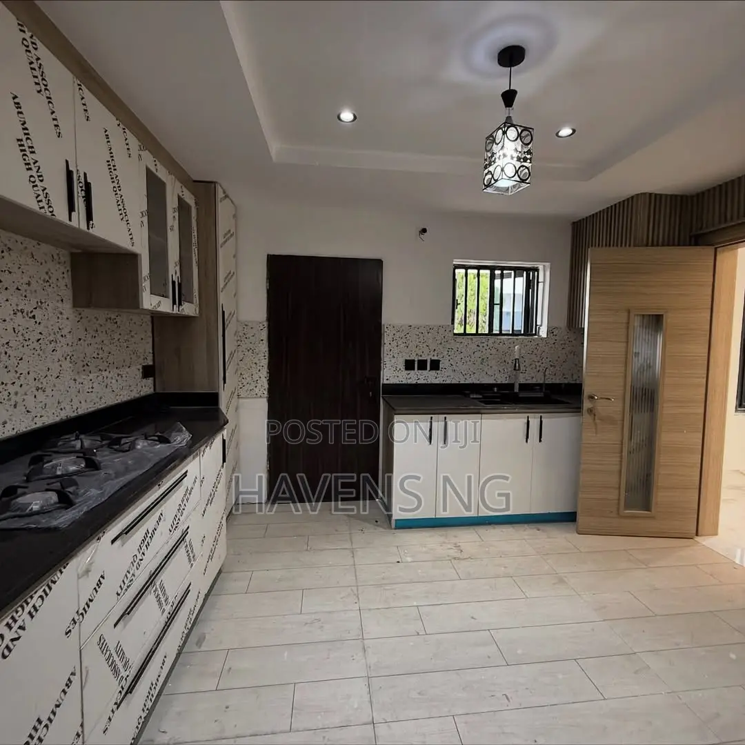 4bdrm Duplex in Jabi for sale in Jabi