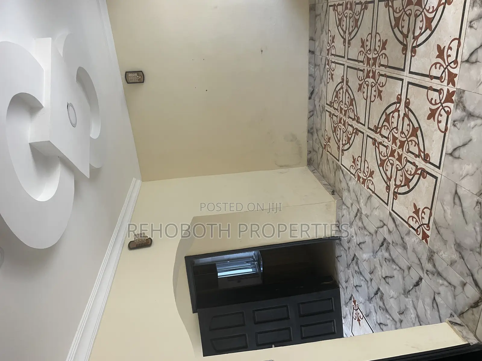 2bdrm Bedsitter in Ire Akari Quarter, Akala Express for rent in Akala Express