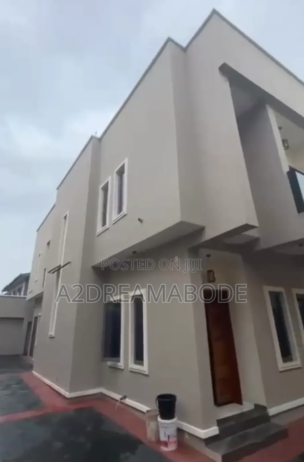 3bdrm Duplex in Olowora, Magodo for sale in Magodo