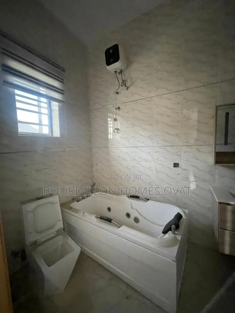 Furnished 4bdrm Duplex in Orchid Lekki Lagos, Chevron for rent in Chevron