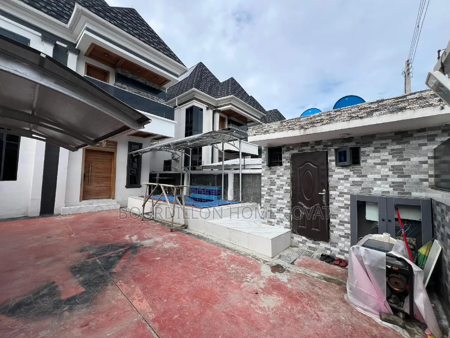 5bdrm Duplex in Orchid Lekki Lagos for sale in Lekki