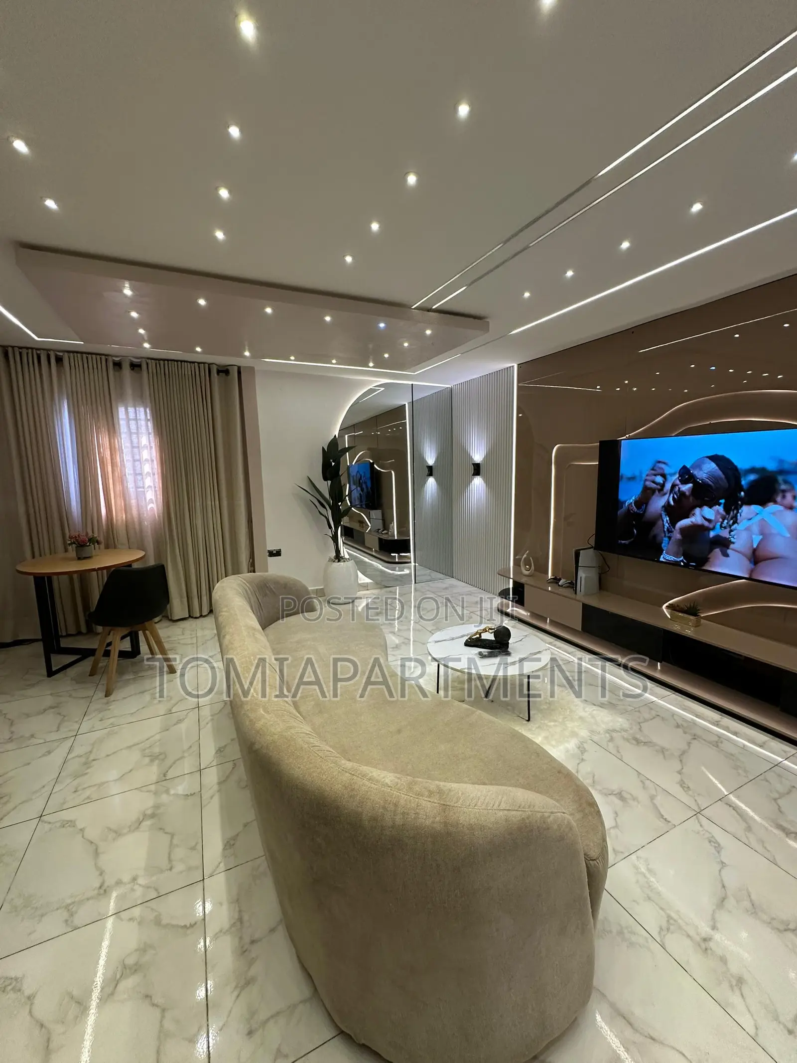 Lovely 1 Bedroom Shortlet With Ps5 in Lekki Right in Ikate