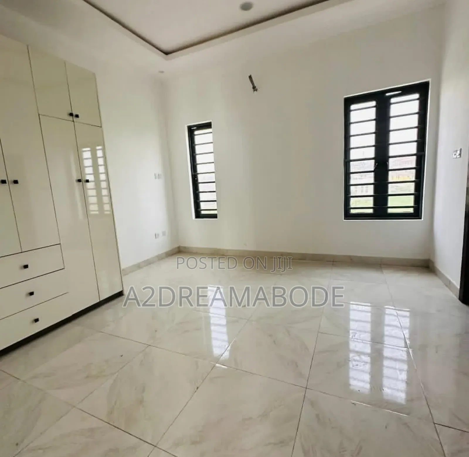 5bdrm Duplex in Magodo Phase 2 Gra for sale in Magodo