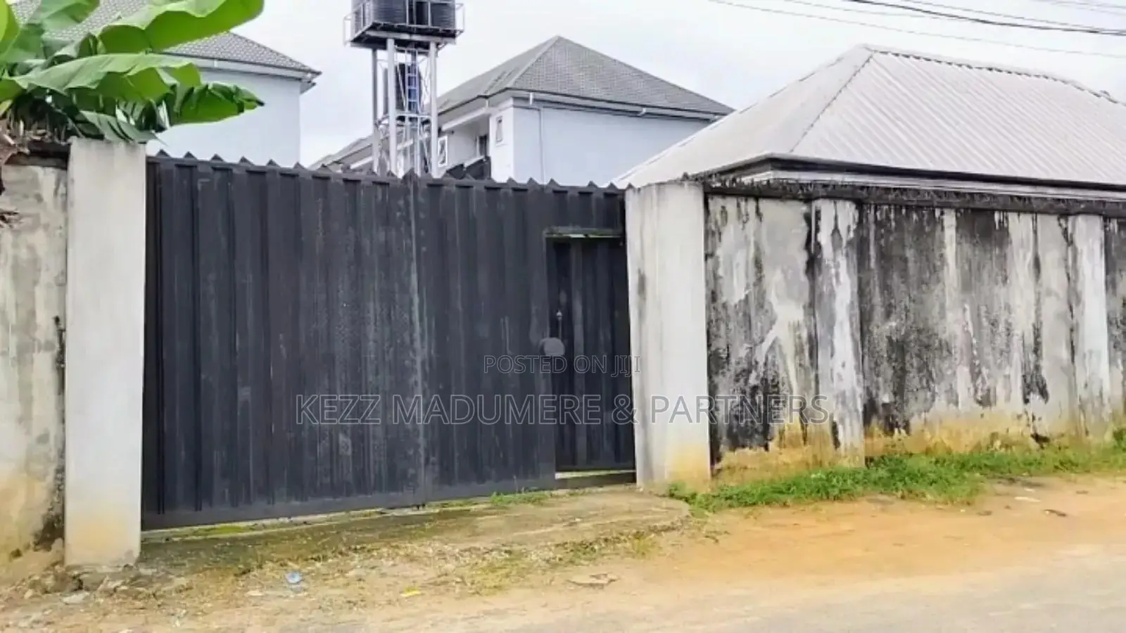For Sale: Fenced With Gate One Half (11⁄2) at Rumuibekwe Est. Ph in Port-Harcourt