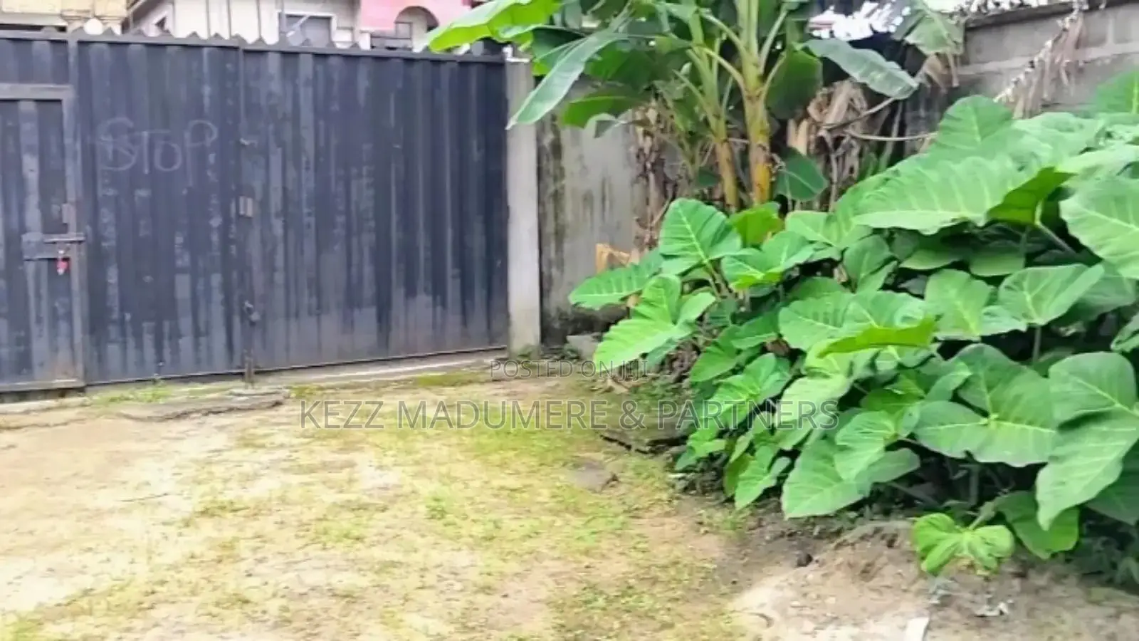 For Sale: Fenced With Gate One Half (11⁄2) at Rumuibekwe Est. Ph in Port-Harcourt