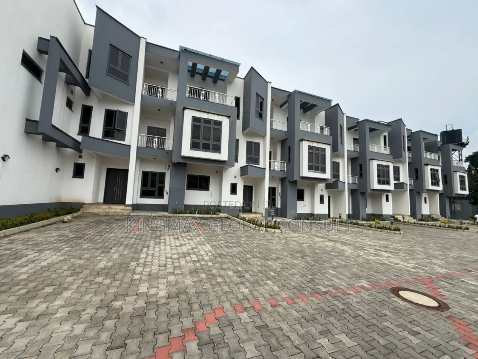 4bdrm Duplex in Wuye Abuja for sale in Wuye