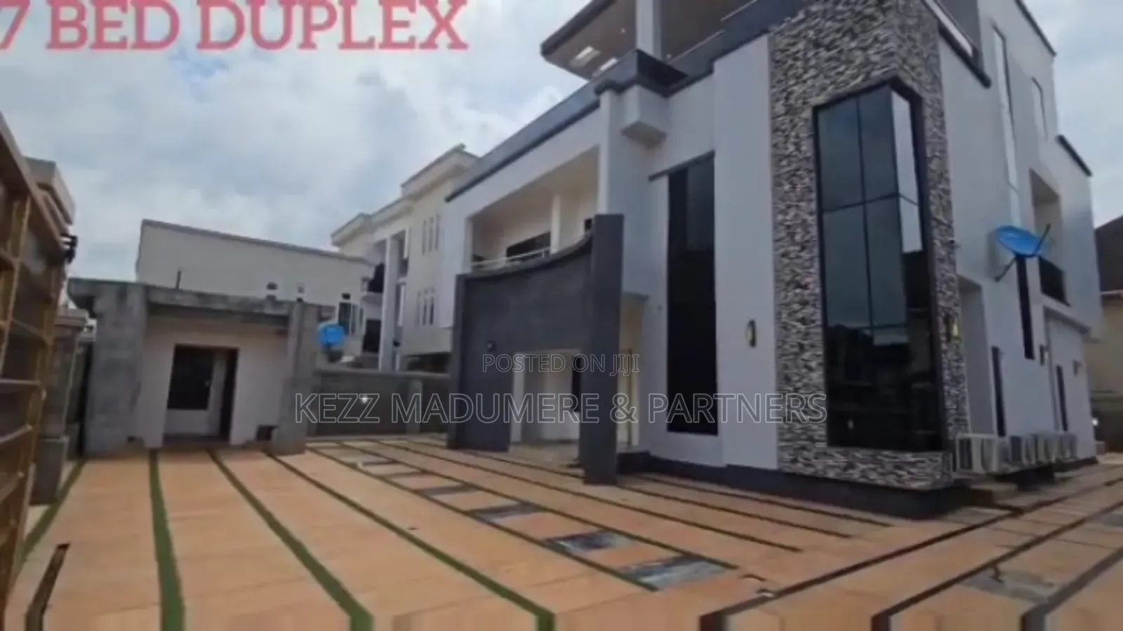 Furnished 7bdrm Duplex in Royal Gardens for sale in Owerri