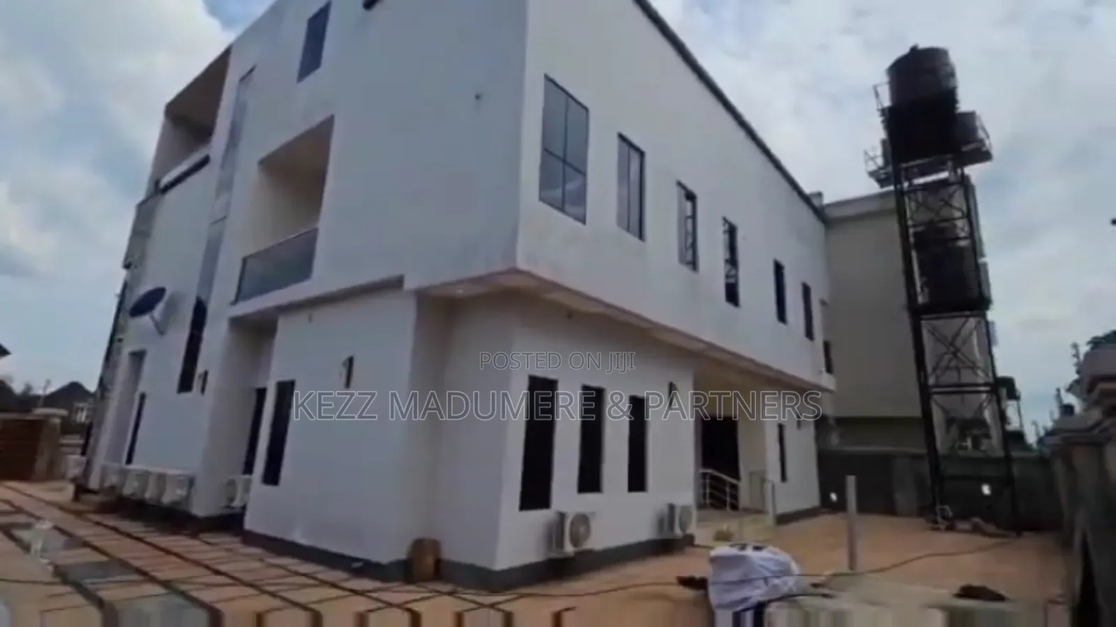 Furnished 7bdrm Duplex in Royal Gardens for sale in Owerri