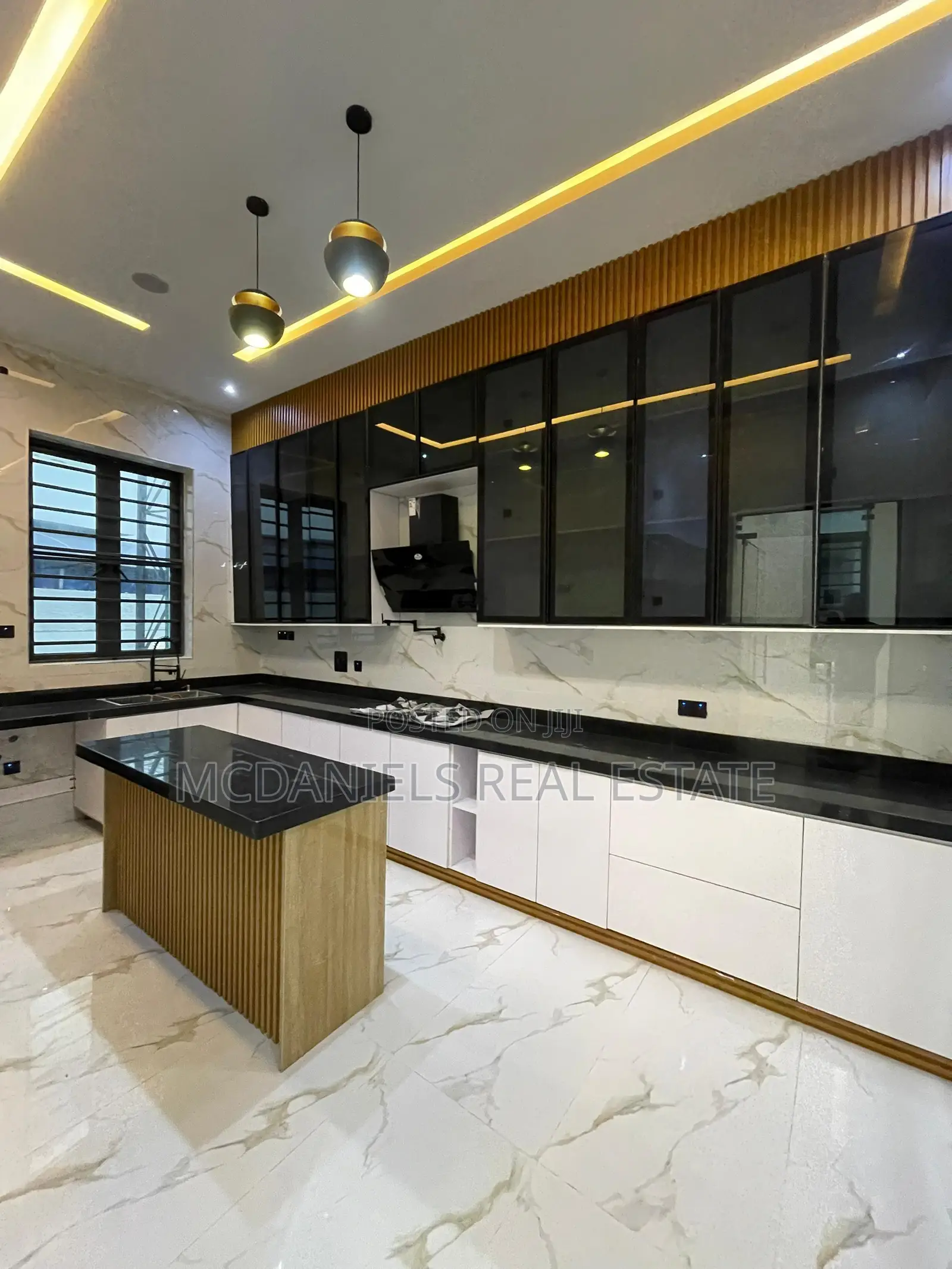 Furnished 5bdrm Duplex in Ado / Ajah for sale in Ado / Ajah