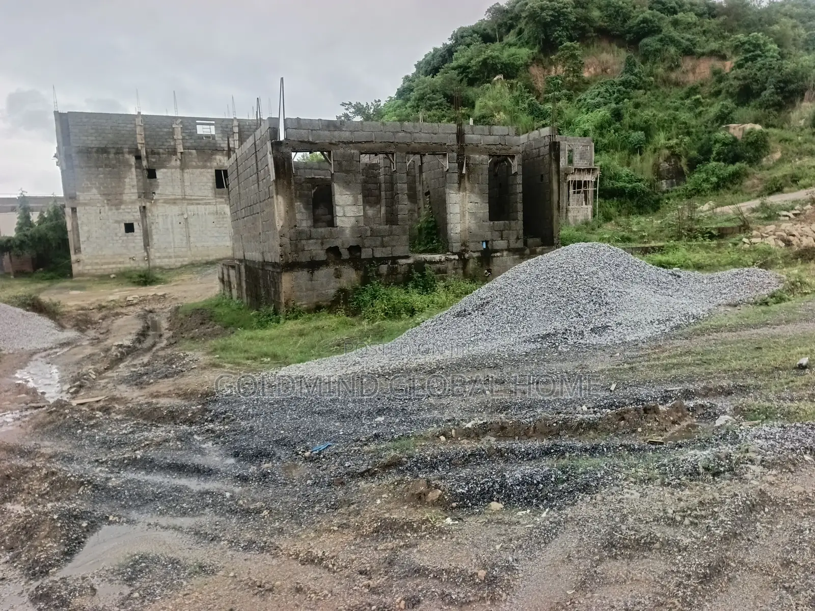 5bdrm Townhouse/Terrace In Goldmind Estate, Apo Resettlement For Sale in Apo Resettlement