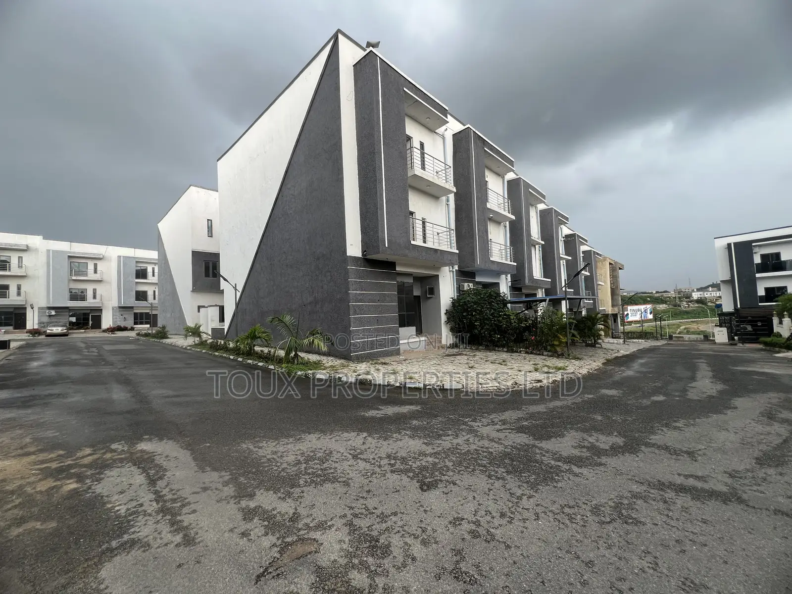 4bdrm Townhouse/Terrace in Garki 2 for sale in Garki 2