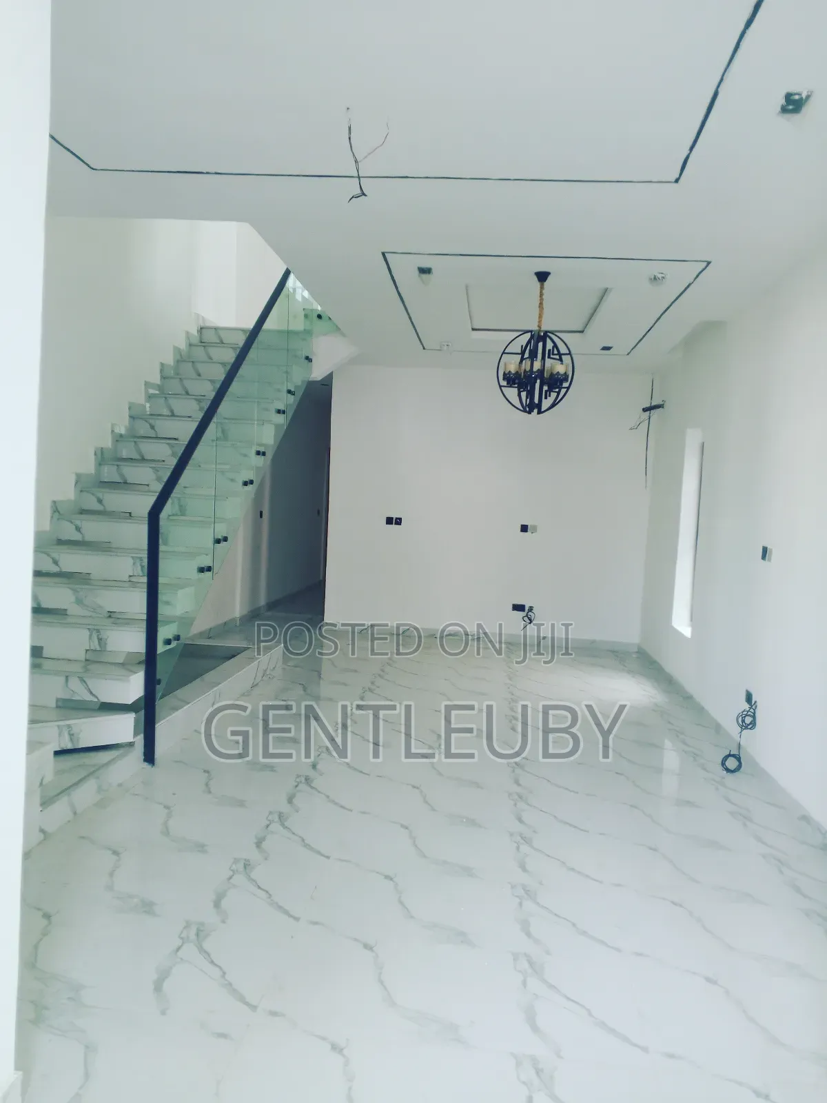 4bdrm Duplex in Idado Estate, Lekki Phase 2 for sale in Lekki Phase 2