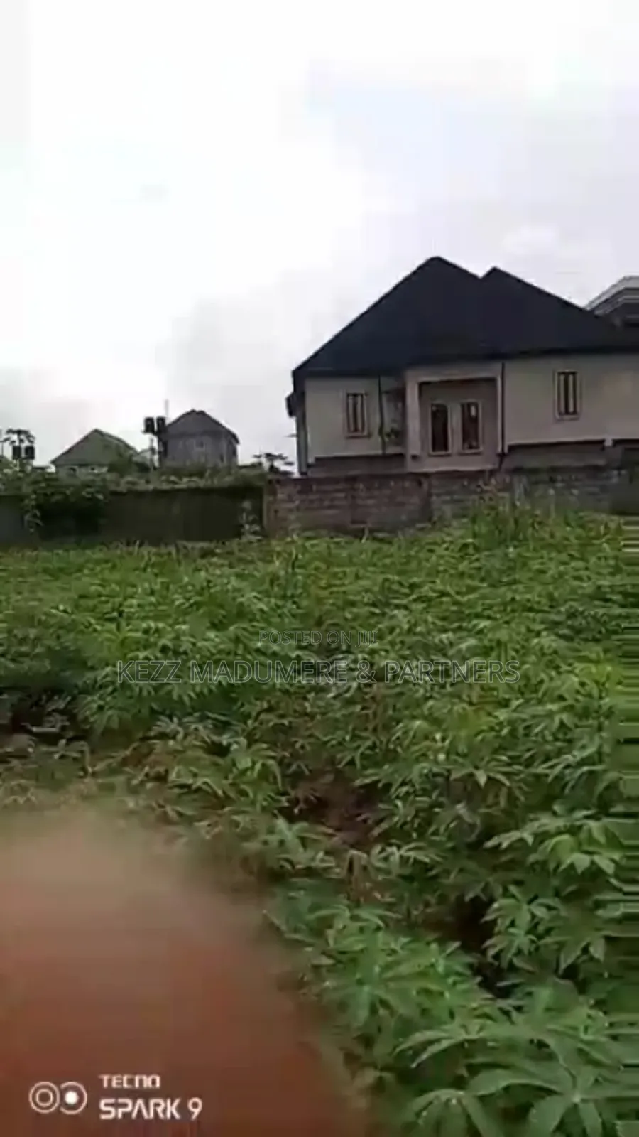 For Sale : 4 Plots Near Saga Suites New Owerri Imo State in Owerri