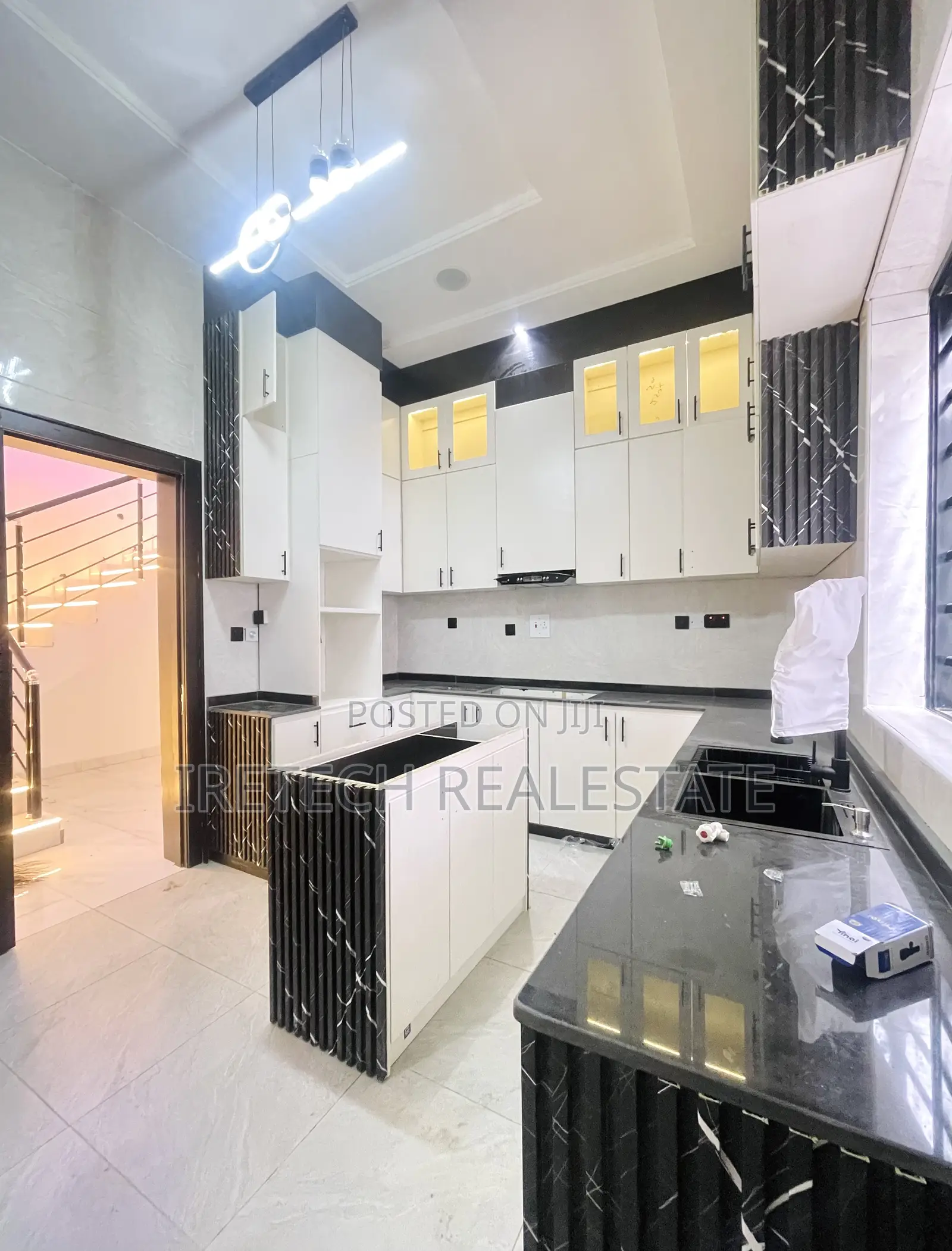 4bdrm Duplex in Ajah By Lbs for sale in Ajah