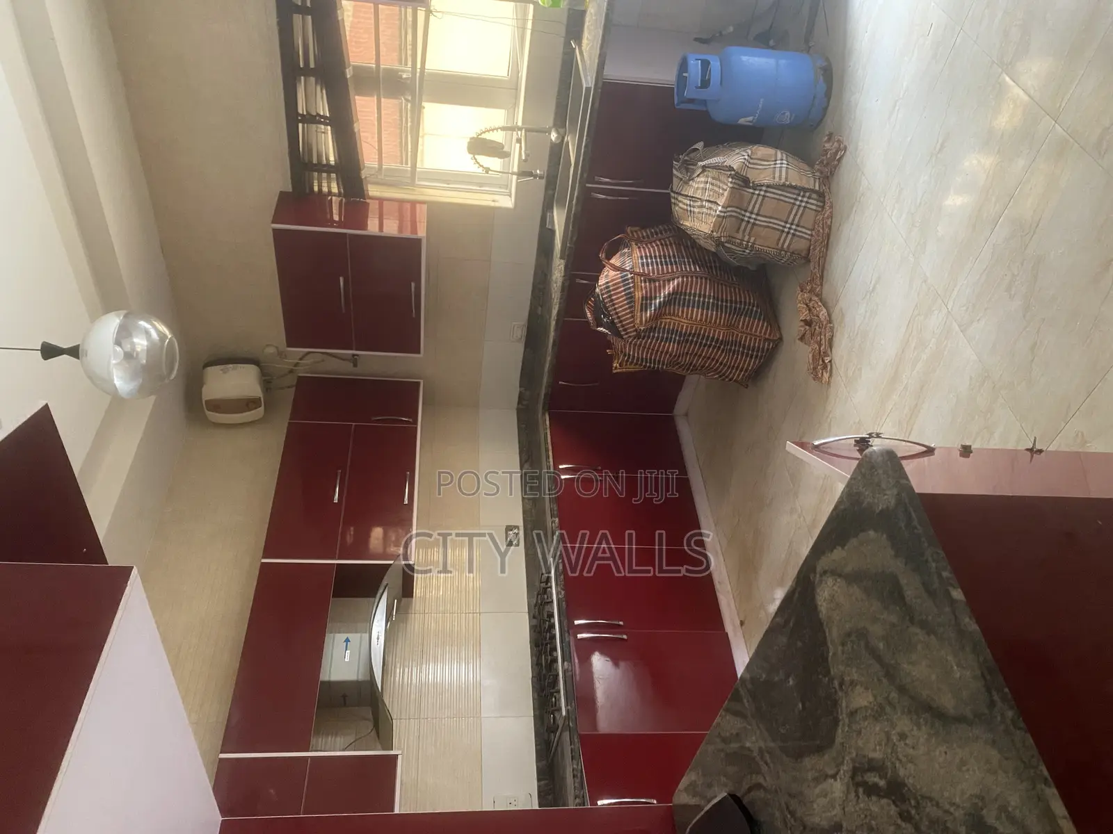 4bdrm Duplex in Vandaniels Estate, Chevron for rent in Chevron