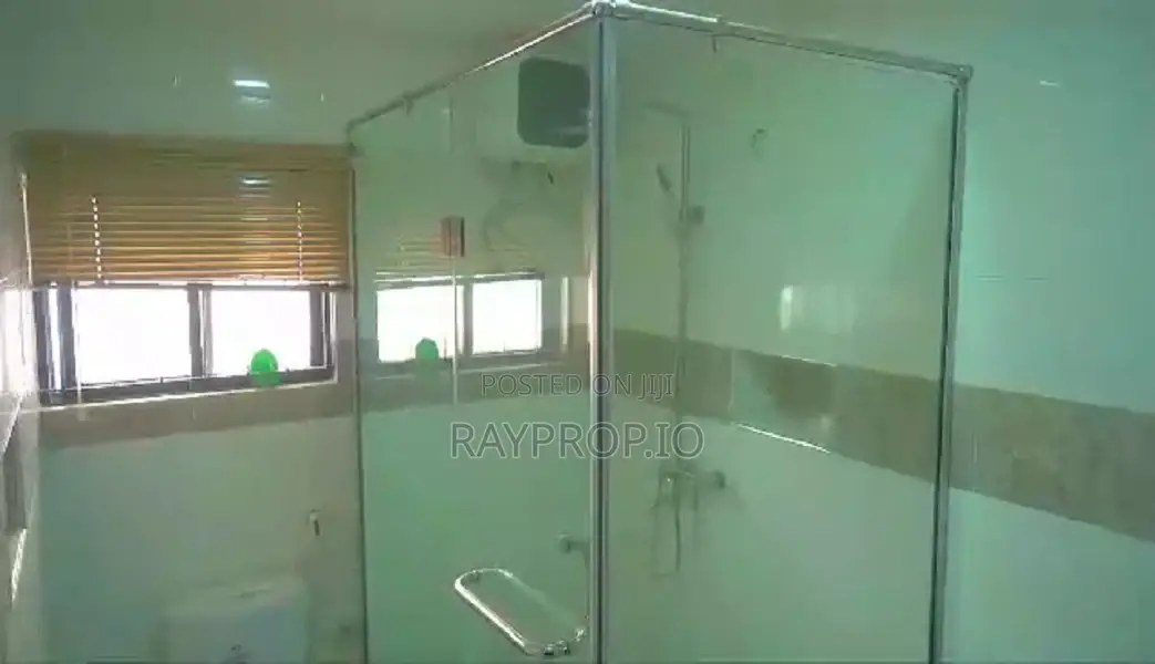 369773zl - 3 Bedroom Shortlet in Magodo Gra in GRA Phase 2 Shangisha