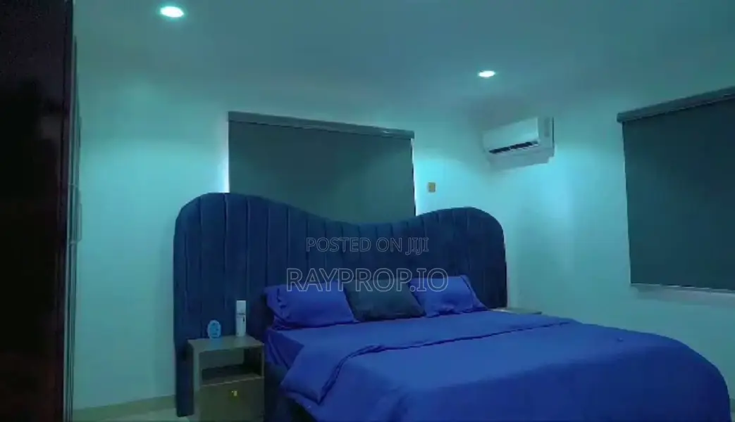 369773zl - 3 Bedroom Shortlet in Magodo Gra in GRA Phase 2 Shangisha