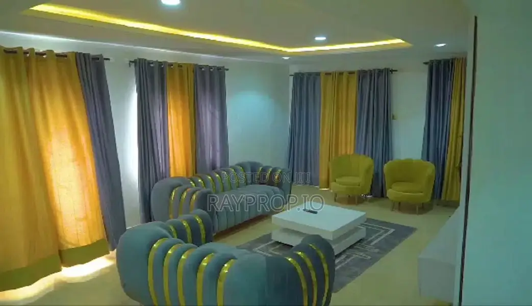 369773zl - 3 Bedroom Shortlet in Magodo Gra in GRA Phase 2 Shangisha