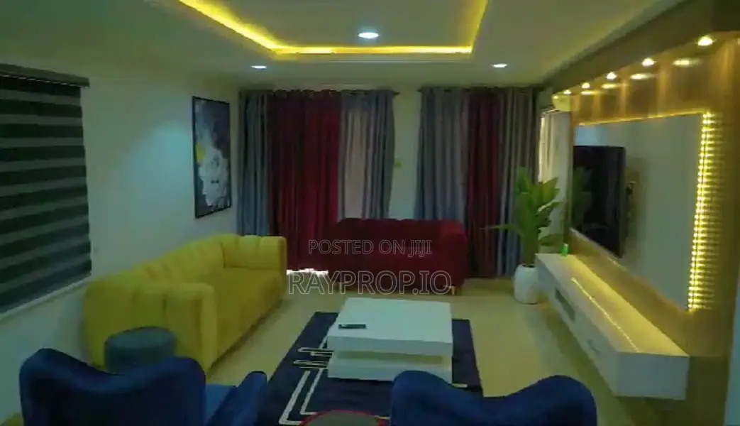 370994sp - 3 Bedroom Shortlet in Magodo Gra in GRA Phase 2 Shangisha