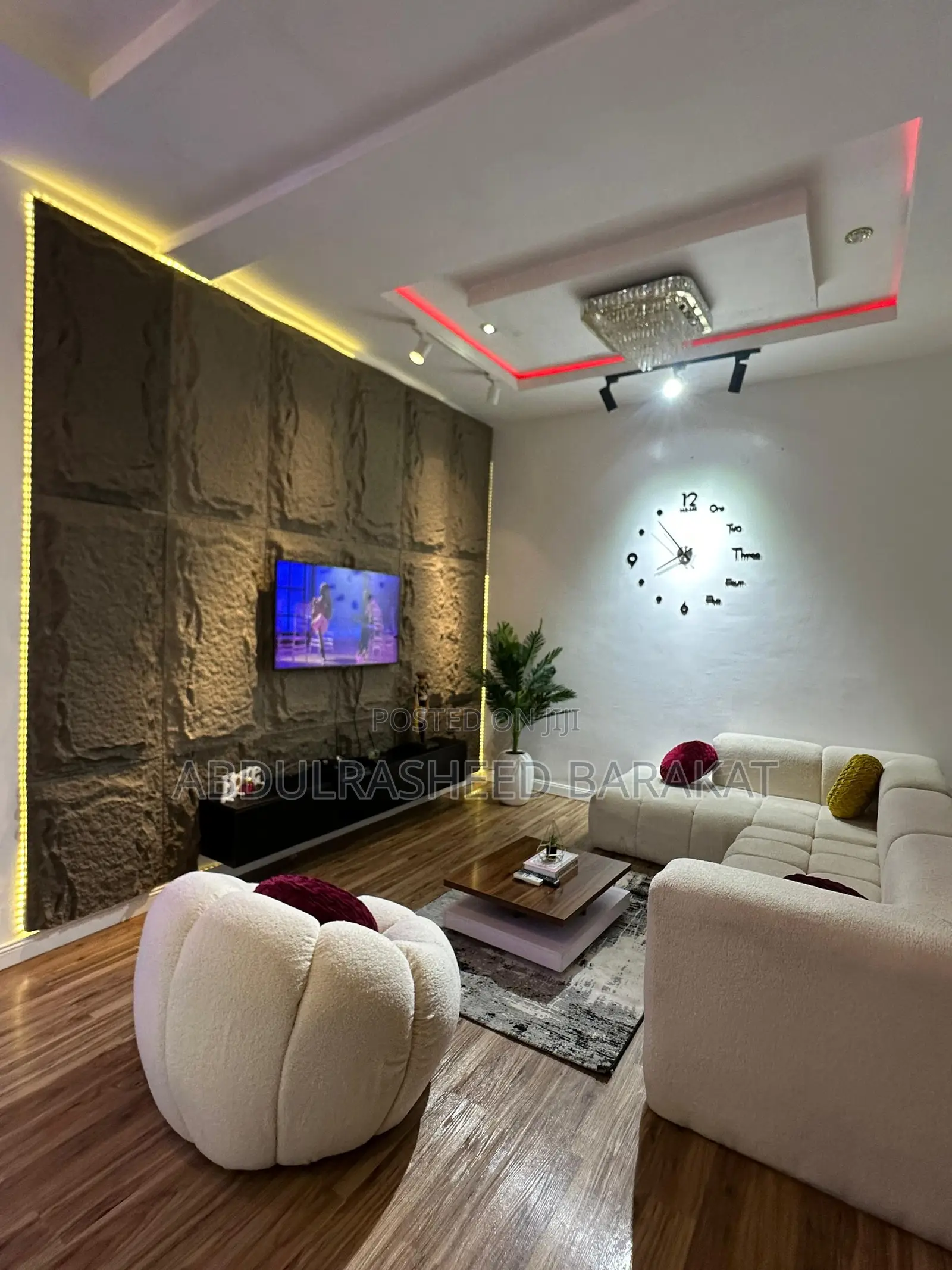 Luxury One Bedroom Apartment With Ps4 in Lekki Phase 2