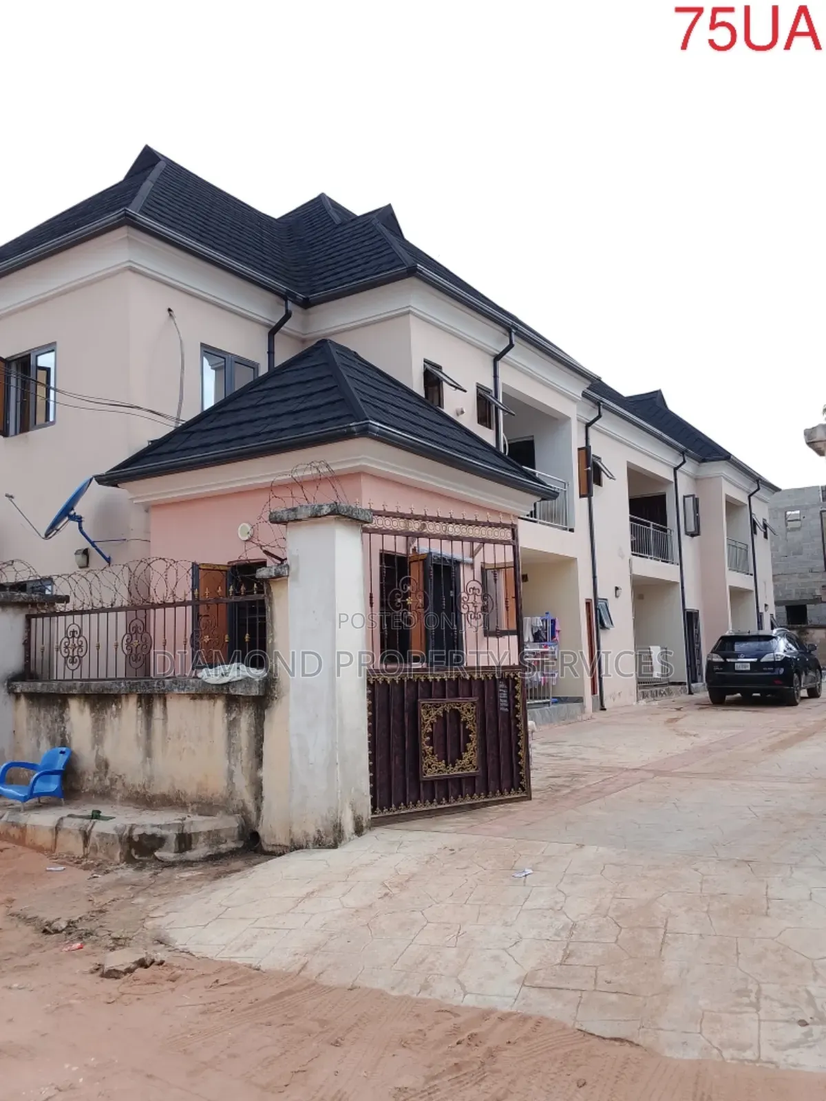 3bdrm Block of Flats in Housing Area U, Owerri for rent in Owerri