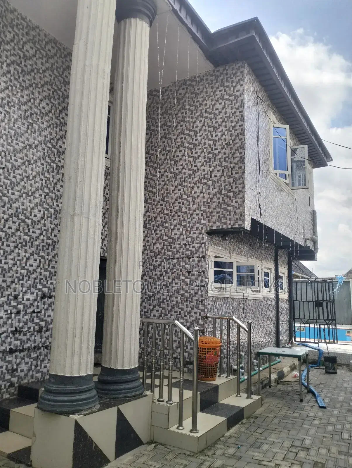 Well Functioning 30rooms Hotel With Modern Facilities at Igando Lagos in Akesan