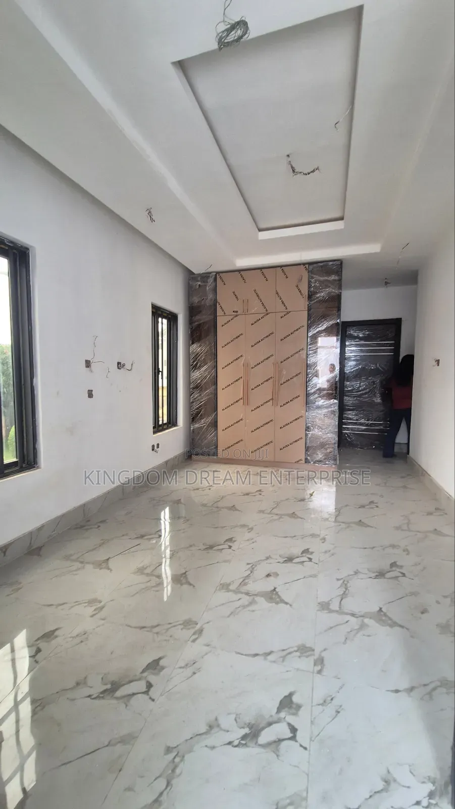 5bdrm Duplex in Ikeja Gra Lagos for sale in Ikeja GRA