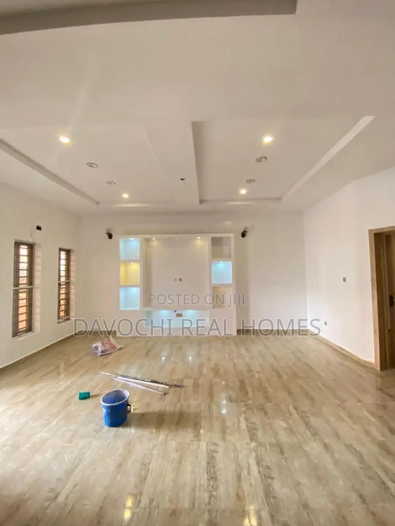 4bdrm Duplex in Orchid Road, Lekki Phase 2 for rent in Lekki Phase 2