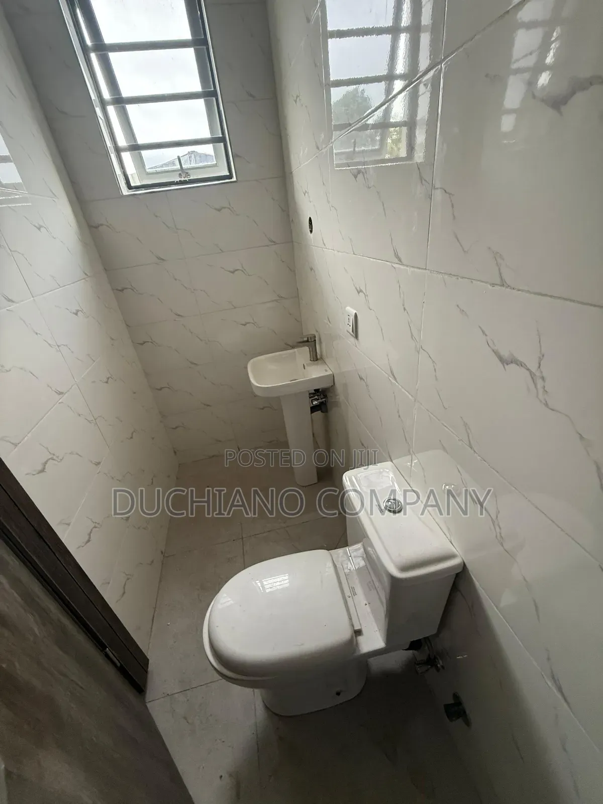 4bdrm Maisonette in Awuse Estate, Opebi for sale in Opebi