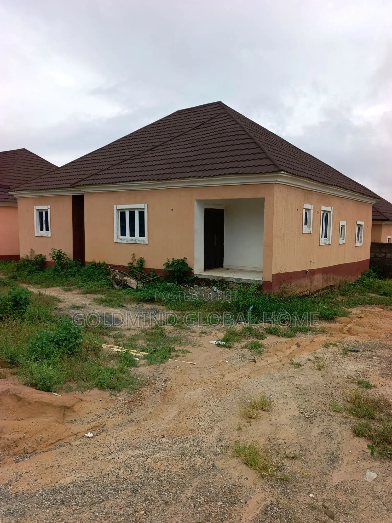 3bdrm Bungalow in Goldmind Estate, Zone B for sale in Zone B