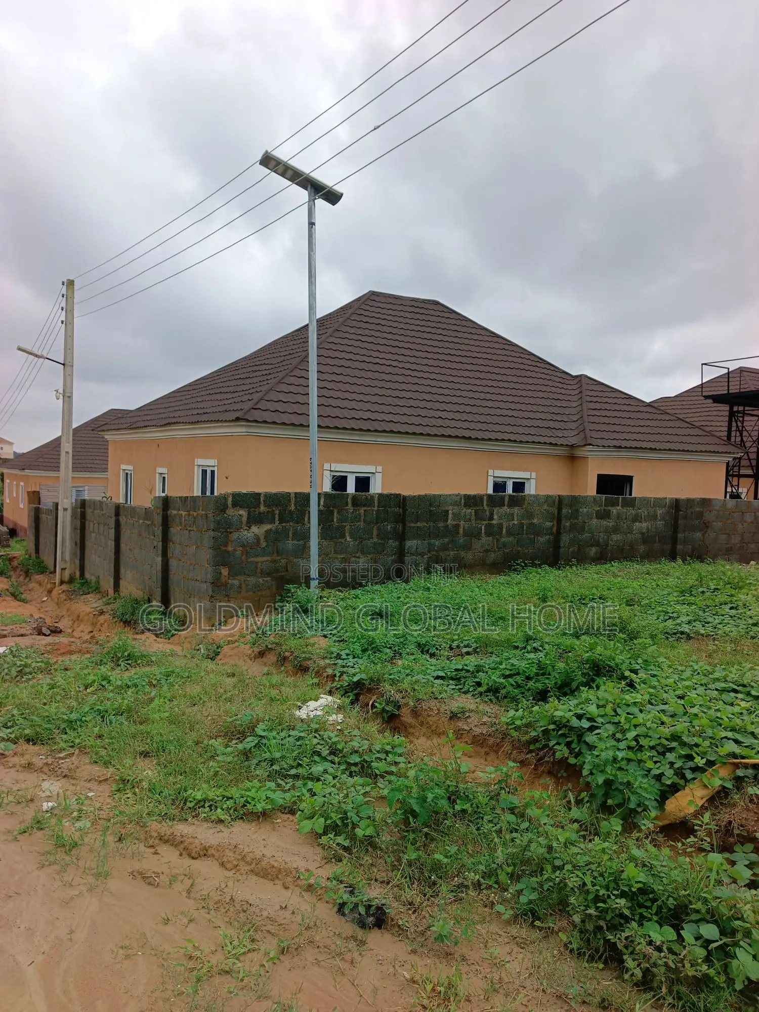 3bdrm Bungalow in Goldmind Estate, Zone B for sale in Zone B