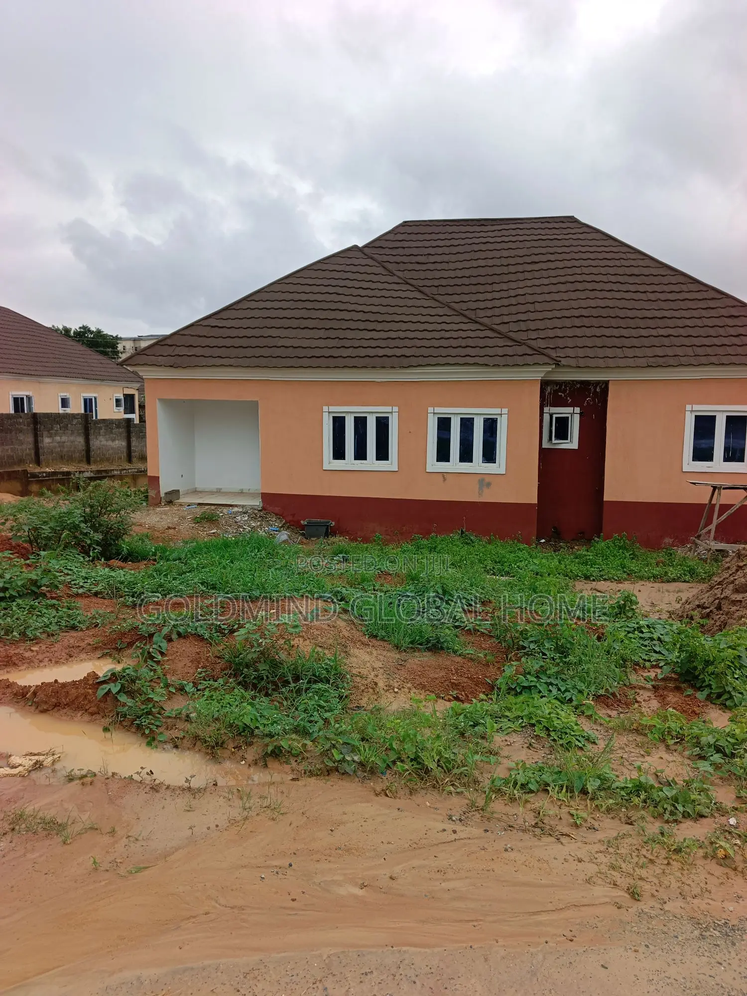 3bdrm Bungalow in Goldmind Estate, Zone B for sale in Zone B