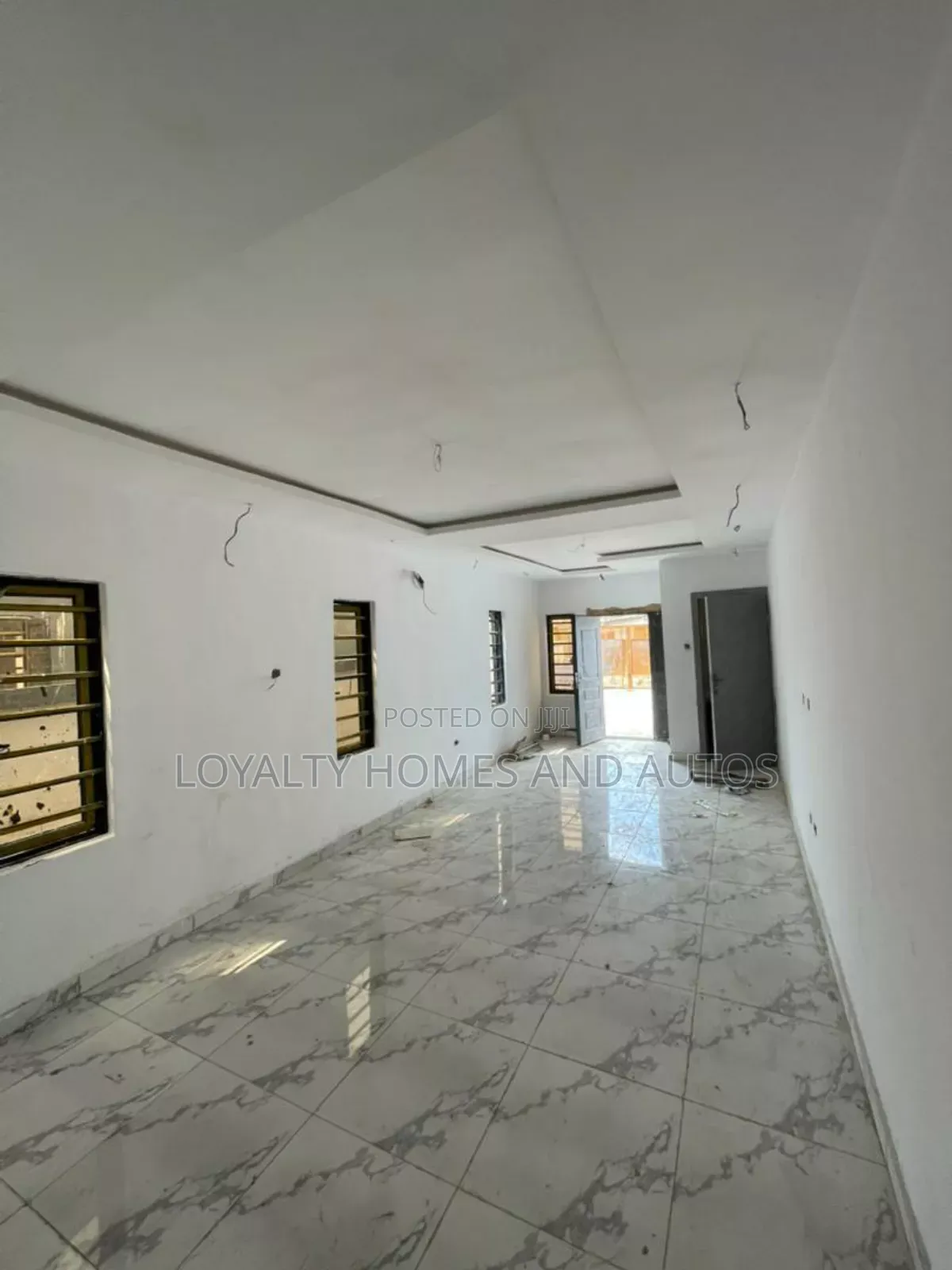 3bdrm Duplex in Omole Phase 2 for sale in Omole Phase 2